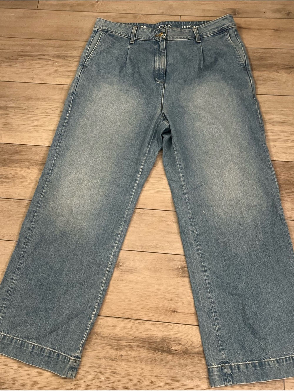 J.Crew Essential Wide Leg Denim Trouser Jeans Pleated Size 32